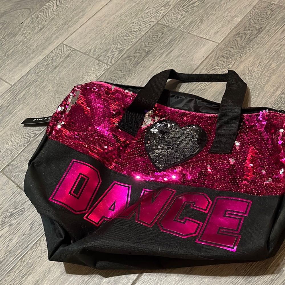 This is a ballet bag and it says dance